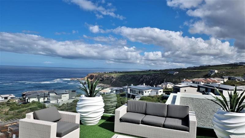 5 Bedroom Property for Sale in Pinnacle Point Golf Estate Western Cape